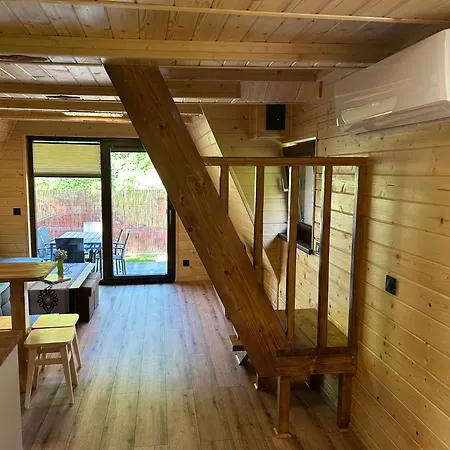 Chata Nad Popradem, Rytro Exterior photo