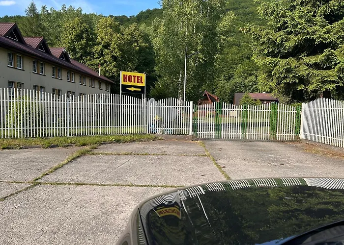 Chata Nad Popradem, Rytro